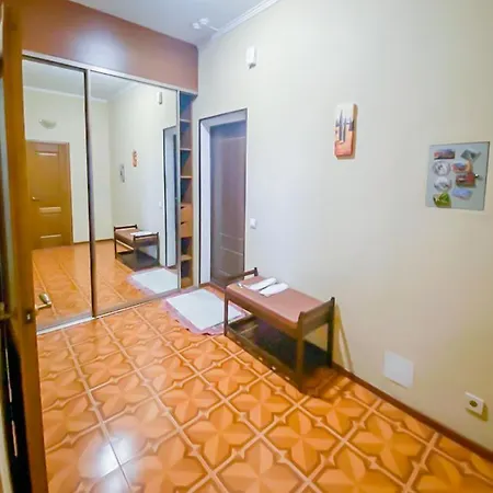 Apartment Rent 2 Min Metro Chernihivska Kyiv