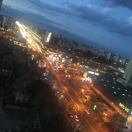 Rent 2 Min Metro Chernihivska Apartment